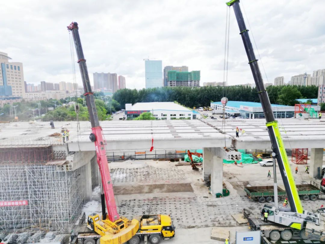 喜报！世纪大街快速路工程施工二标段桥梁主线顺遂合拢！